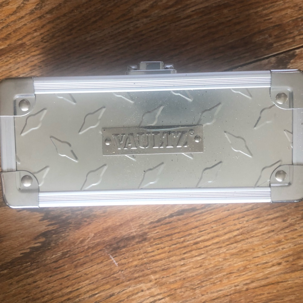 Vaultz locking box